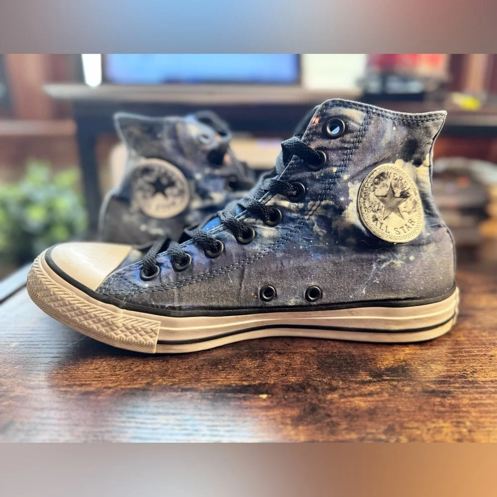 Converse Chuck Taylor All Star Hi Moon & Sky Sneaker Size 7M/9w - Picture 7 of 10